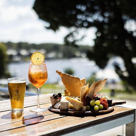 Huskisson Hotel Extérieur photo