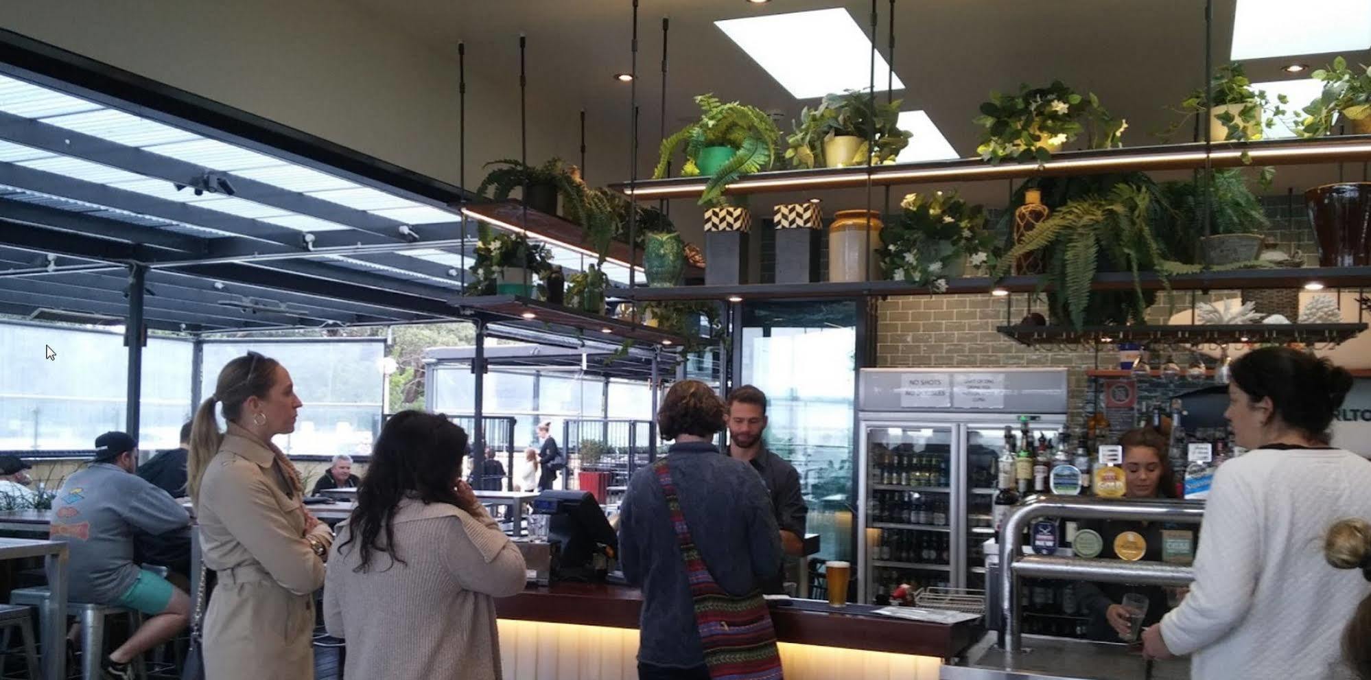 Huskisson Hotel Extérieur photo