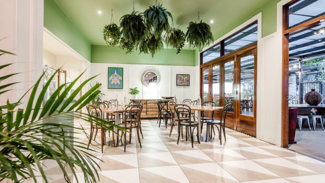 Huskisson Hotel Extérieur photo