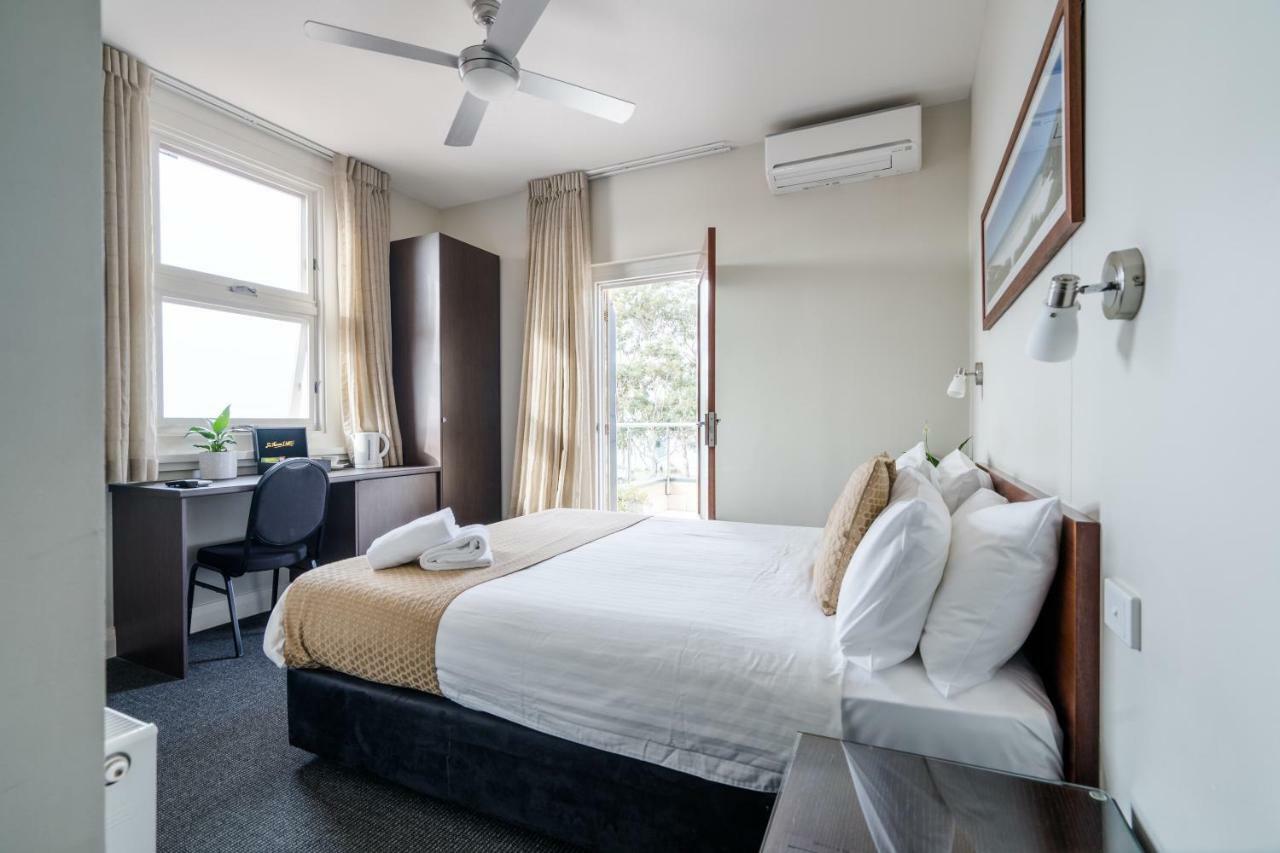 Huskisson Hotel Extérieur photo