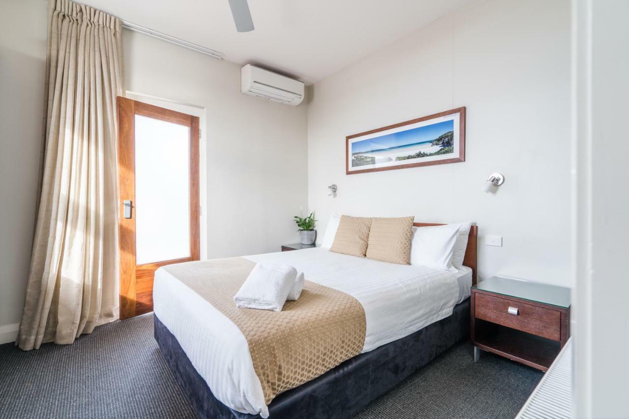 Huskisson Hotel Extérieur photo
